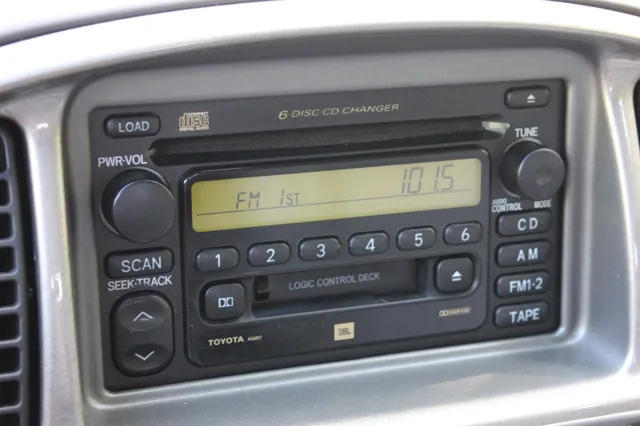2001 Toyota Sequoia Limited - Photo 41