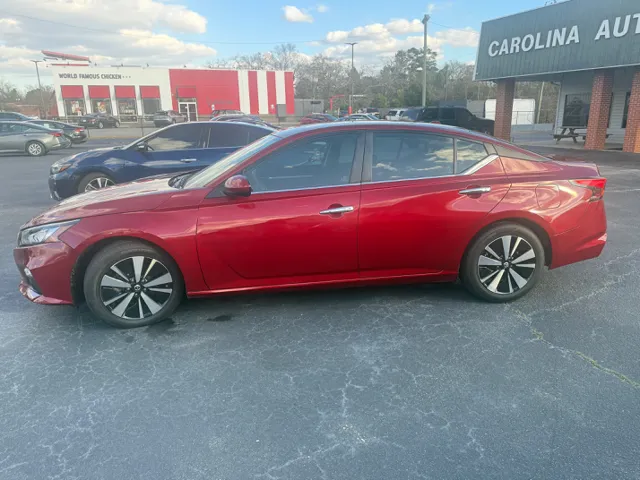 2022 Nissan Altima SV