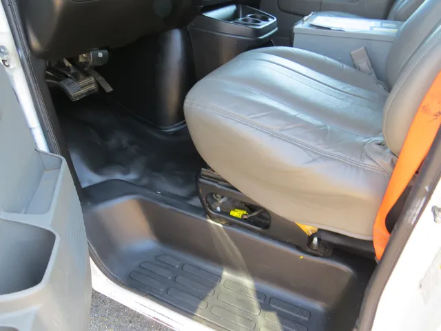 2016 Chevrolet Express 2500 Cargo photo 5