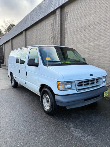 2003 Ford Econoline Van Commercial