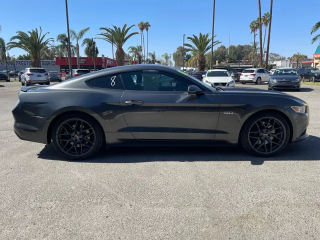 2016 Ford Mustang GT photo 2