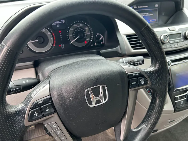 2016 Honda Odyssey SE - Photo 11