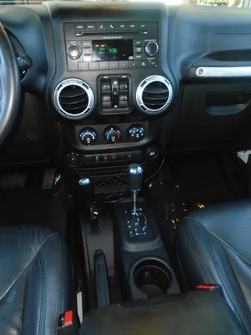 2015 Jeep Wrangler Unlimited Sahara - Photo 67