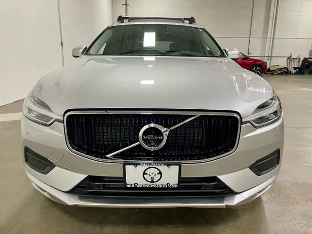 2019 Volvo XC60 Momentum - Photo 5