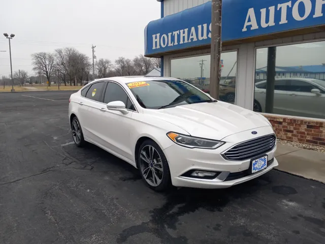 2017 Ford Fusion Titanium's photo