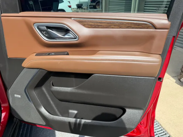 2021 Chevrolet Suburban High Country - Photo 7