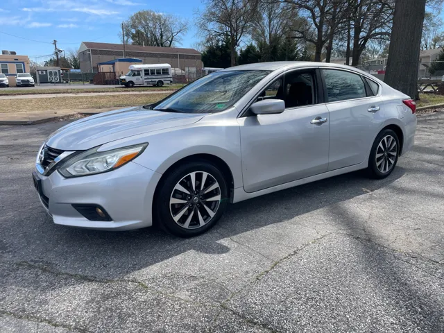 2017 Nissan Altima SV