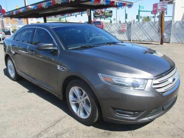 2015 Ford Taurus SEL