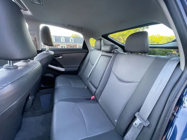 2014 Toyota Prius Four - Photo 32