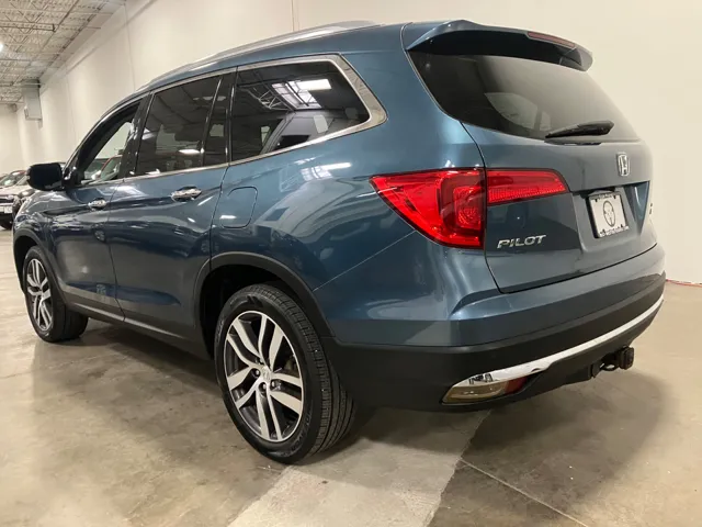 2016 Honda Pilot Touring photo 7