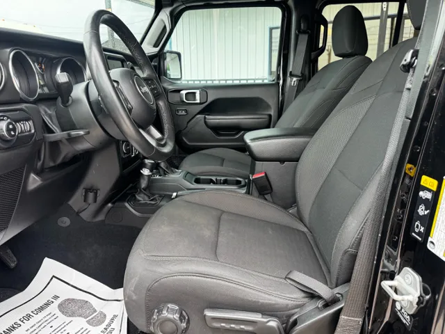 2022 Jeep Gladiator Sport photo 13