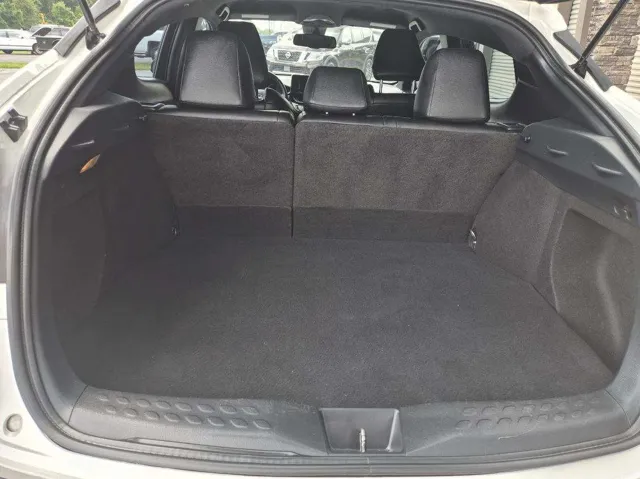 2018 Toyota C-HR XLE Premium - Photo 9