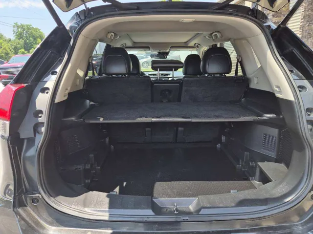 2017 Nissan Rogue SL - Photo 9