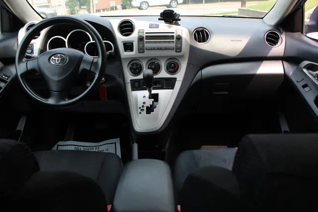 2010 Toyota Corolla Matrix L 4WD photo 21
