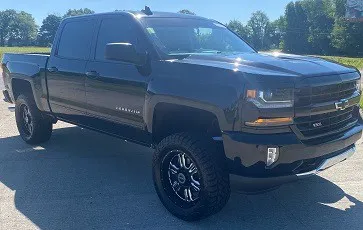 2018 Chevrolet Silverado 1500 LT 4X4 Crew Cab Short Box's photo