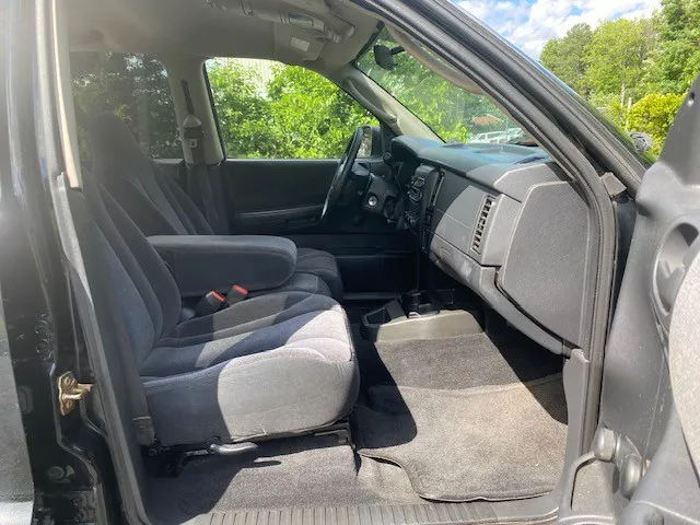 2003 Dodge Dakota Quad Cab photo 23