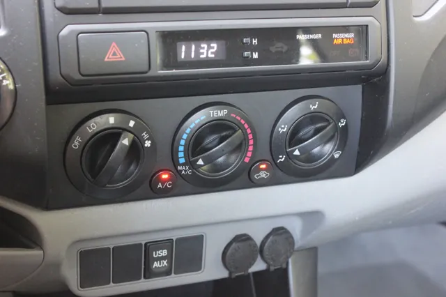 2013 Toyota Tacoma Base - Photo 24