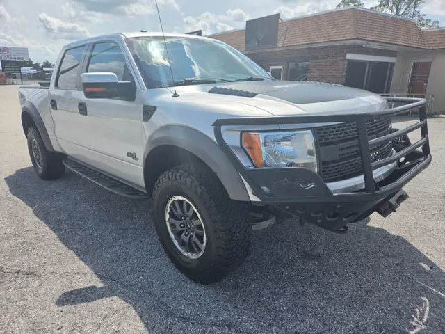 2011 Ford F-150 SVT Raptor - Photo 11