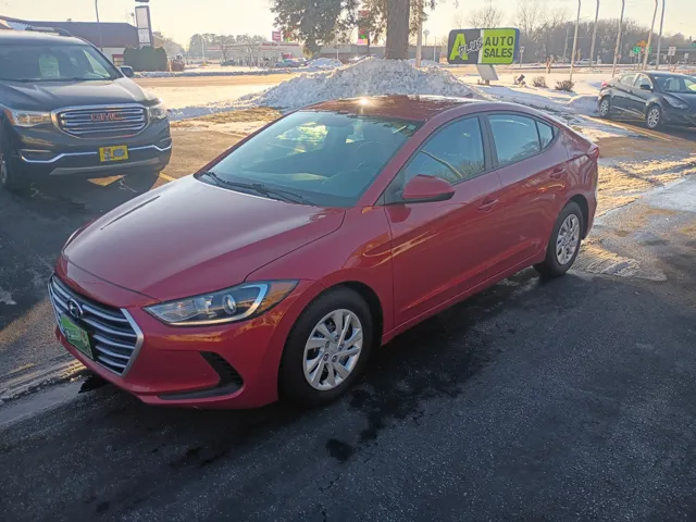 2017 Hyundai Elantra SE's photo