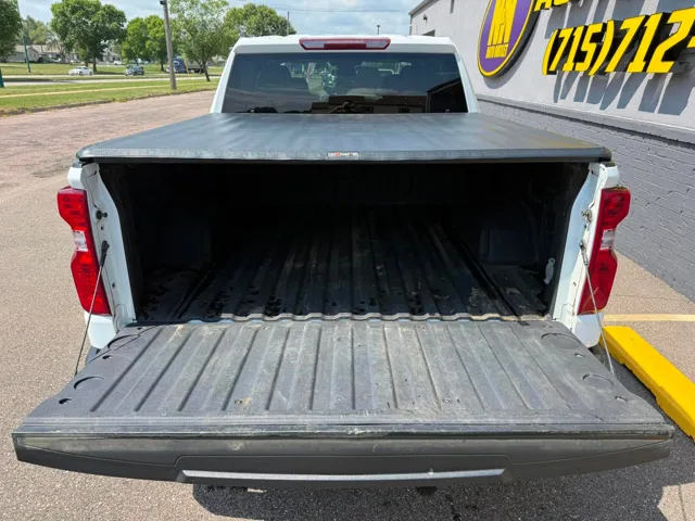 2022 Chevrolet Silverado 1500 LT - Photo 9