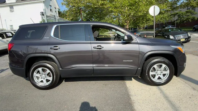 2019 GMC Acadia SLE-1