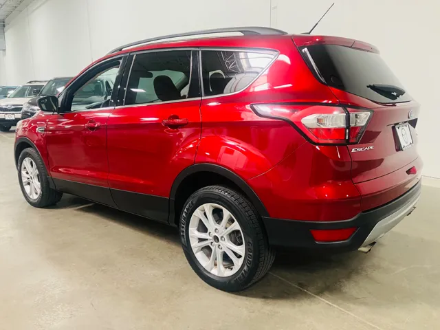 2018 Ford Escape SE photo 4