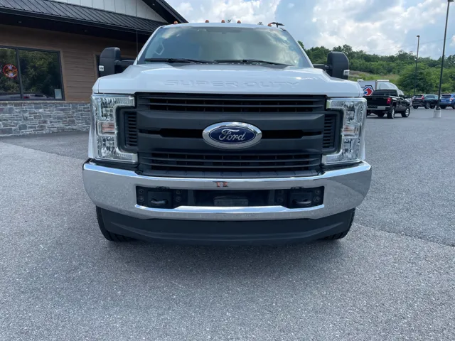 2018 Ford F-350 XL photo 11