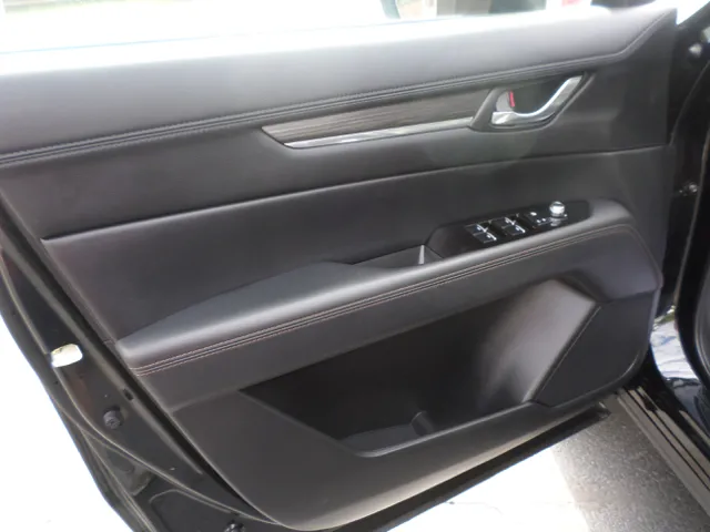 2023 Mazda CX-5 S Premium package - Photo 27