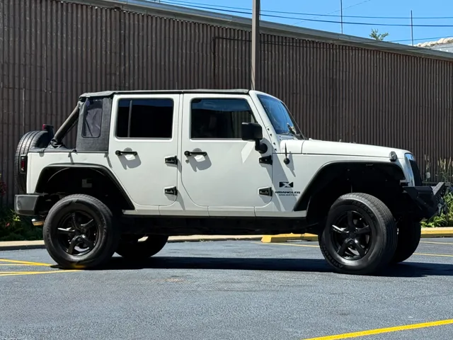 2008 Jeep Wrangler Unlimited X - Photo 10
