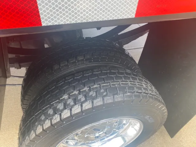 2018 Ford F-450 Super Duty Chassis Cab XL - Photo 16