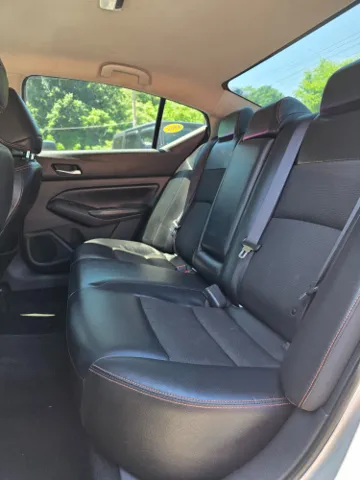2020 Nissan Altima SR - Photo 18