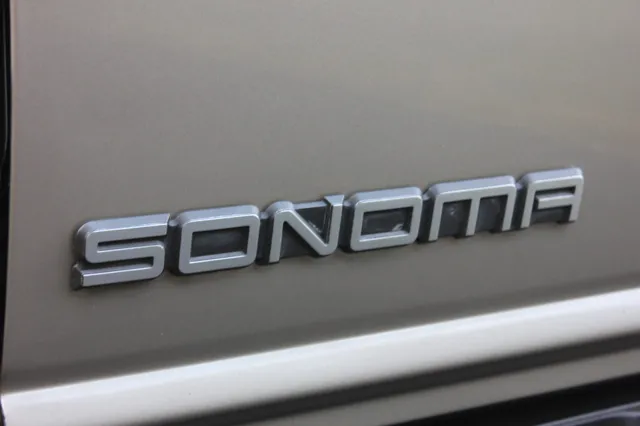 2002 GMC Sonoma SL - Photo 31