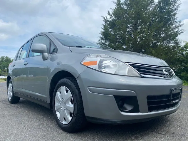 2011 Nissan Versa photo 10