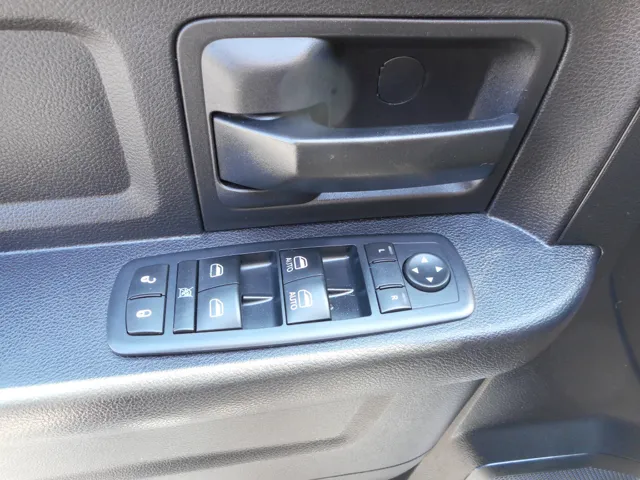 2016 RAM Ram 2500 Pickup Tradesman - Photo 11