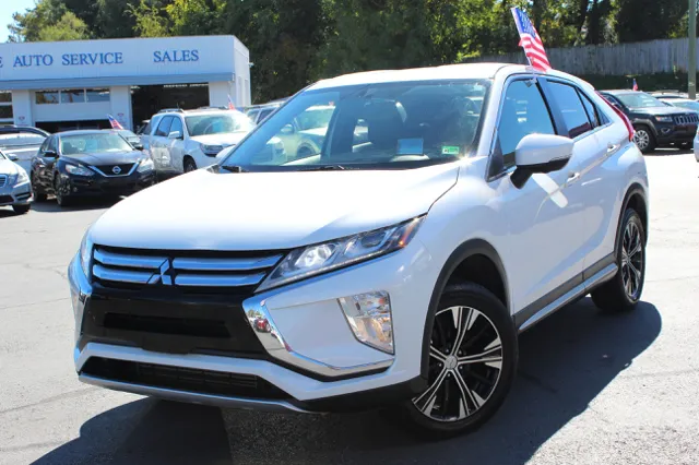 2019 Mitsubishi Eclipse Cross SEL's photo