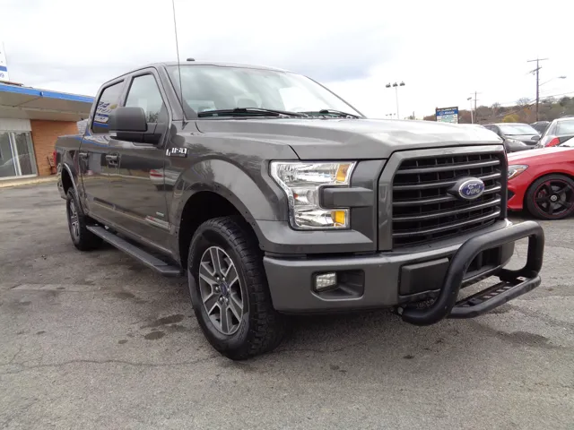 2016 Ford F-150 XLT photo 3