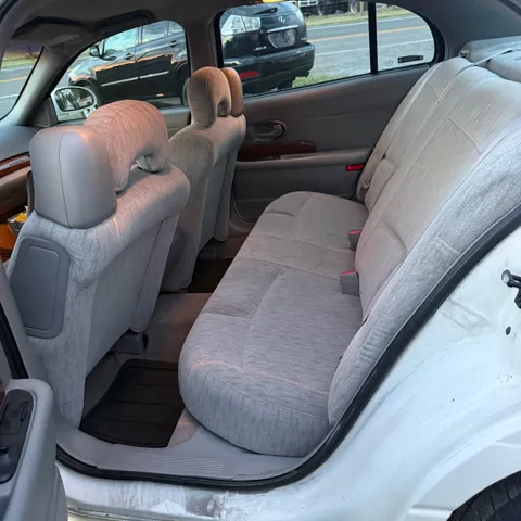 2002 Buick LeSabre Custom - Photo 12