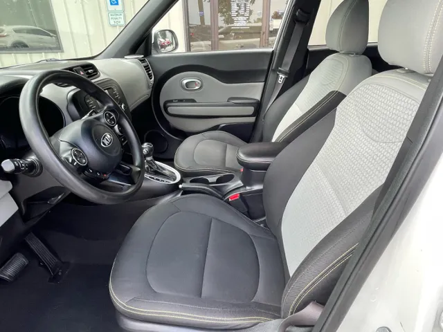 2016 Kia Soul Exclaim photo 10