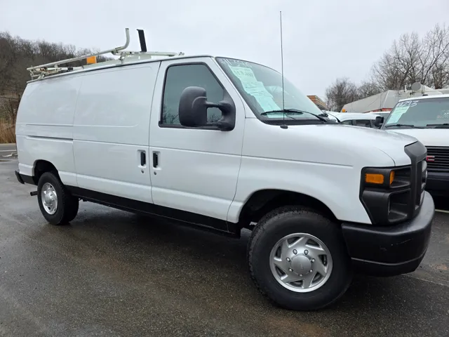 2010 Ford E-Series Econoline Van Commercial