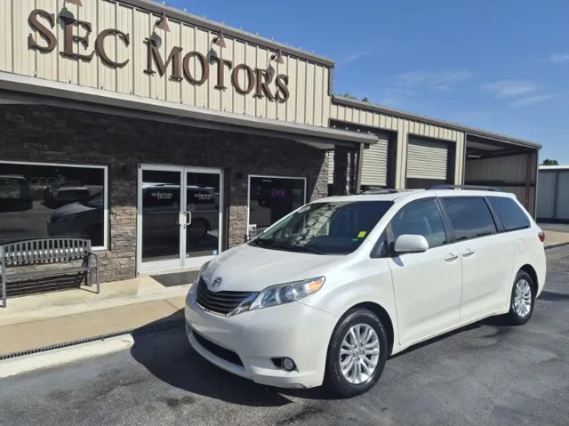 2016 Toyota Sienna