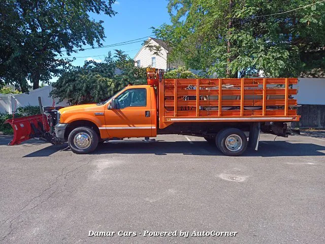 2007 Ford F-350 Super Duty Chassis Cab XLT