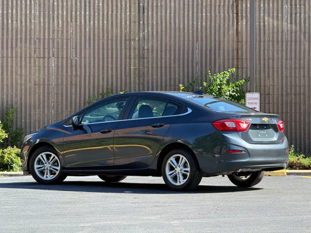2017 Chevrolet Cruze LT - Photo 37