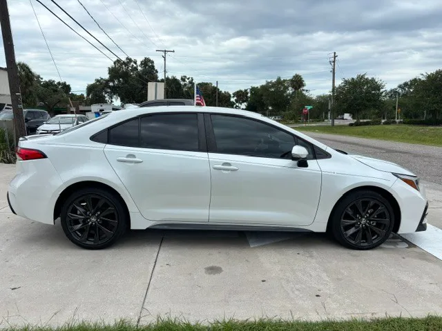 2023 Toyota Corolla SE - Photo 5