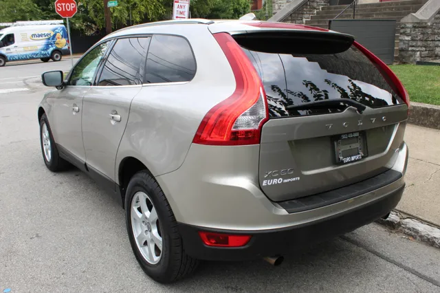 2012 Volvo XC60 photo 6