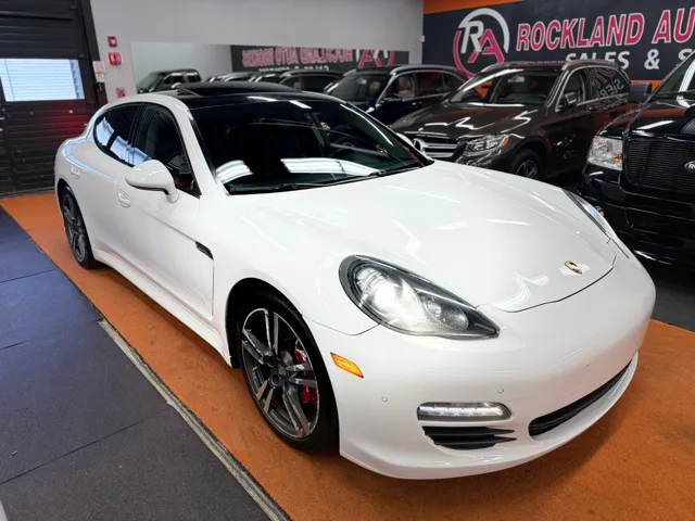 2011 Porsche Panamera