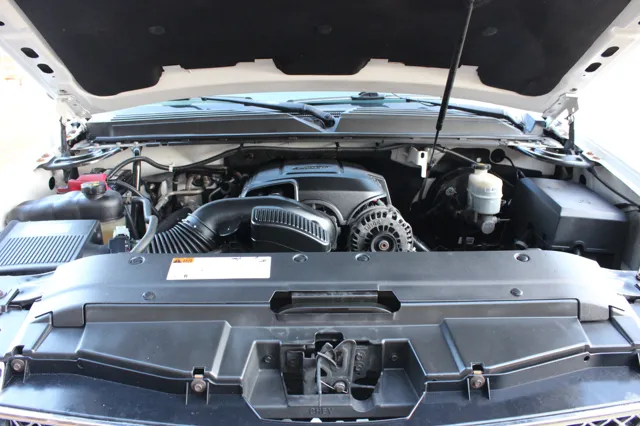 2011 Chevrolet Suburban LT - Photo 50