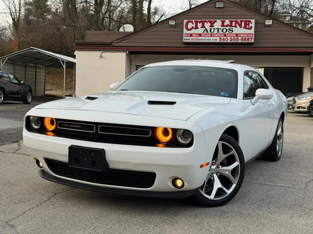 2016 Dodge Challenger SXT