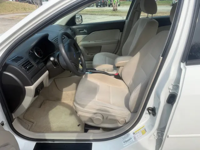 2008 Ford Fusion S - Photo 20
