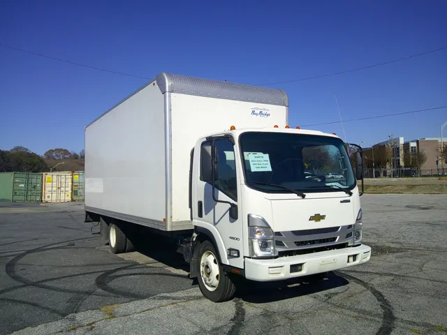 2023 Chevrolet Low Cab Forward Base's photo
