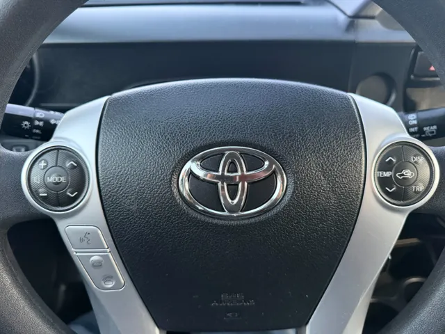 2015 Toyota Prius c Two - Photo 16